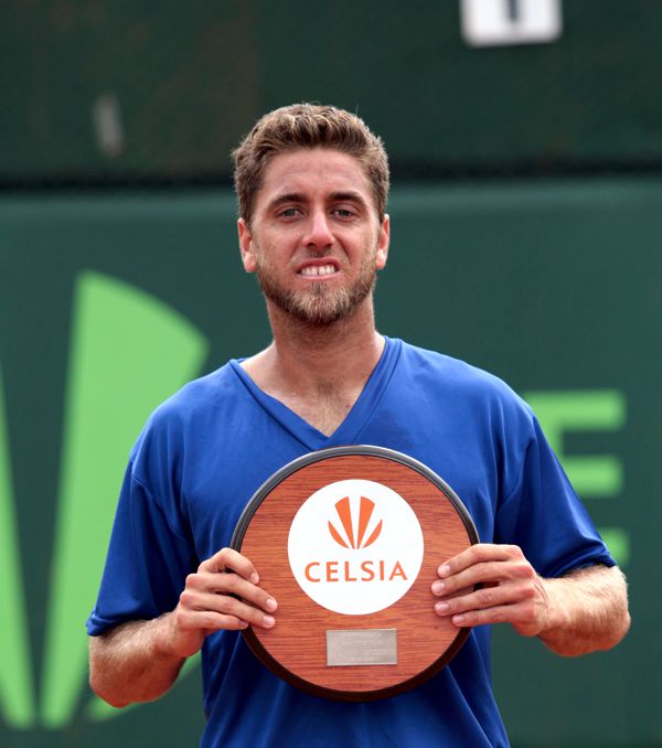 ROBERTO QUIROZ AMO Y SEÑOR EN CALI