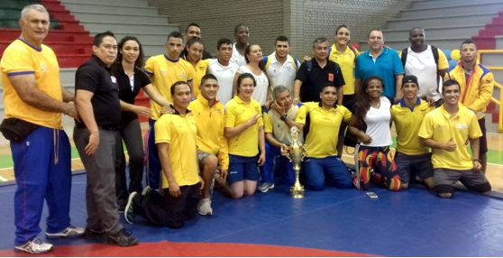 sel-col-lucha-campeon