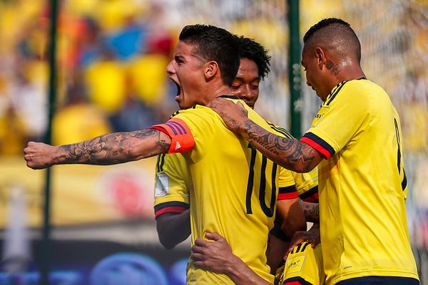 COLOMBIA VENCE 3-1 Y LE QUITA EL INVICTO A ECUADOR