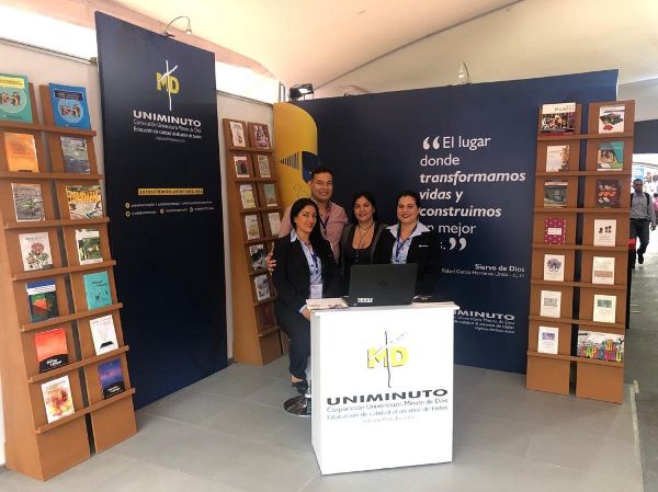UNIMINUTO ESTÁ PRESENTE EN LA FERIA DEL LIBRO DE CALI