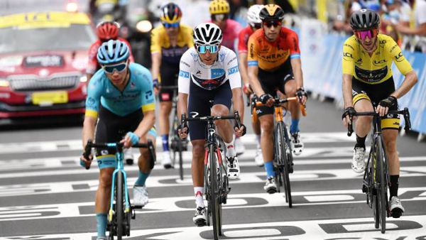 EGAN, NAIRO, MIGUEL ÁNGEL Y RIGOBERTO SE UBICARON EN EL TOP 10 DEL TOUR DE FRANCIA, LUEGO DE LA ETAPA 8.
