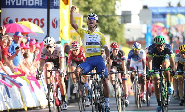 GAVIRIA GANÓ Y SE MANTIENE COMO LÍDER DE VUELTA A POLONIA