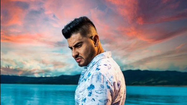 JUANAND PRESENTA ‘BUSCA POR DENTRO’