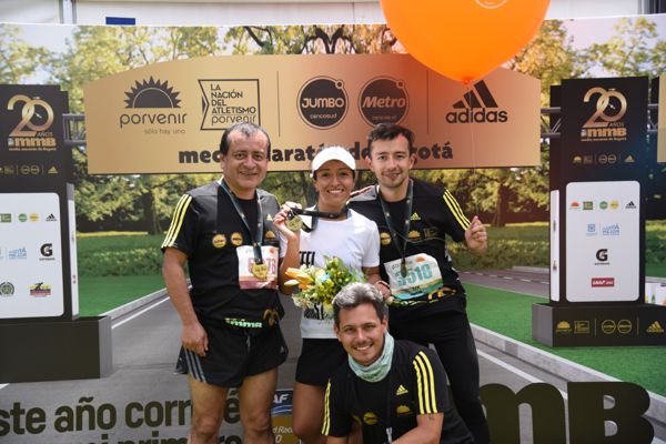 MMB Y PORVENIR PREMIAN A LOS CORREDORES DE LA EMBLEMÁTICA PRUEBA ATLÉTICA